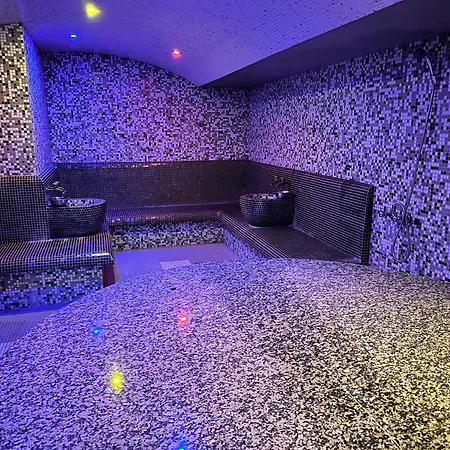 Belvedere Club Place 班斯科