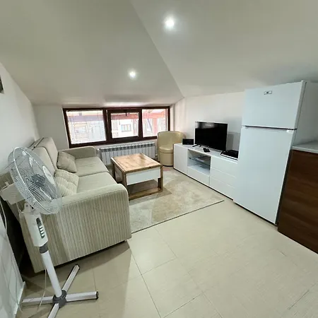 Belvedere Club Place 公寓