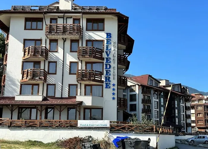 Belvedere Club Place